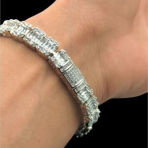 9inch x 10mm White Gold Finish Baguette CZ Bracelet.